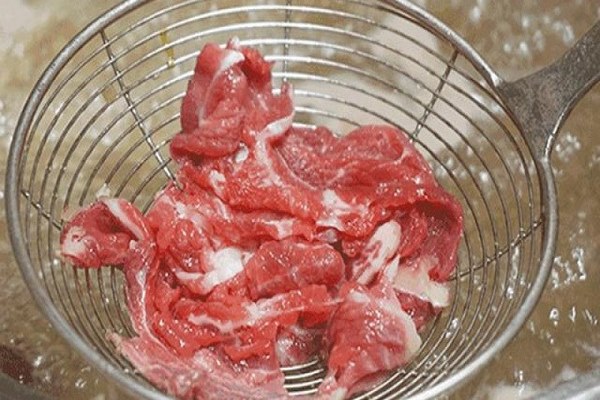 cân đối lượng thịt bò tiêu thụ