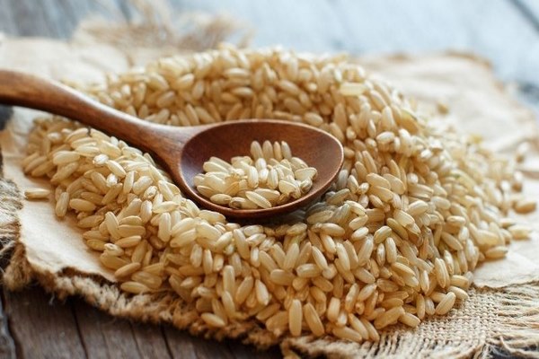 dinh dưỡng trong gạo lứt là tinh bột