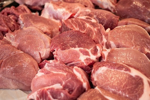 100gr thịt heo chứa khoảng 271 calo