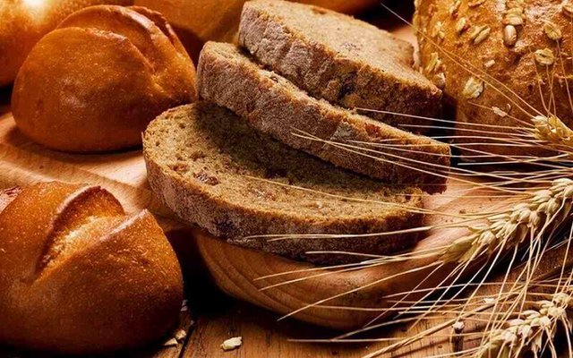 bánh mì đen không gây béo
