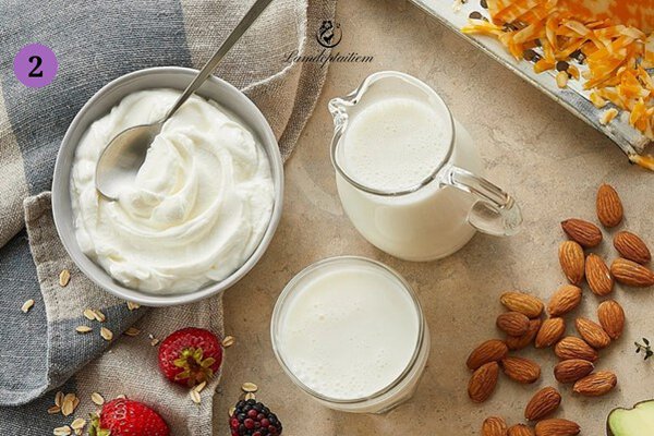 cách ăn yến mạch, hạnh nhân với sữa chua giúp giảm cân