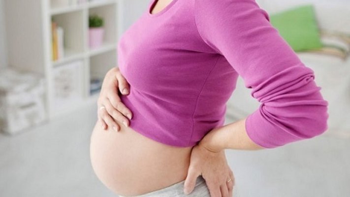 phụ nữ mang thai không nên ăn vải nhiều